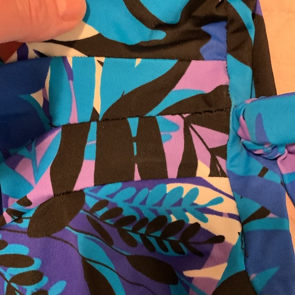 Maxine of Hollywood size 14 FLORAL slimming skirted swimsuit maillot dress EUC - Picture 6 of 10